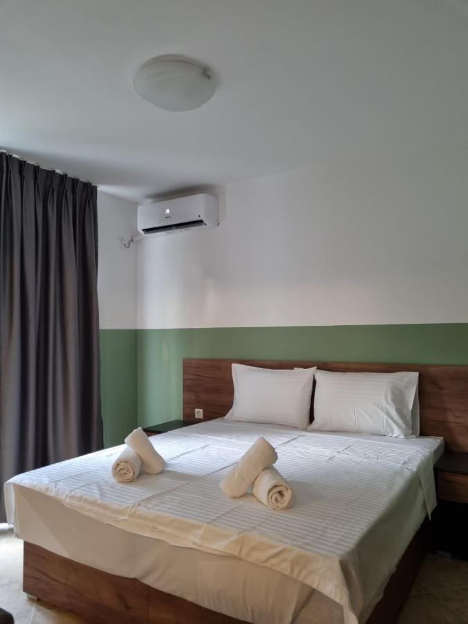 Fuk-Tak'S Bungalow Dojran Экстерьер фото