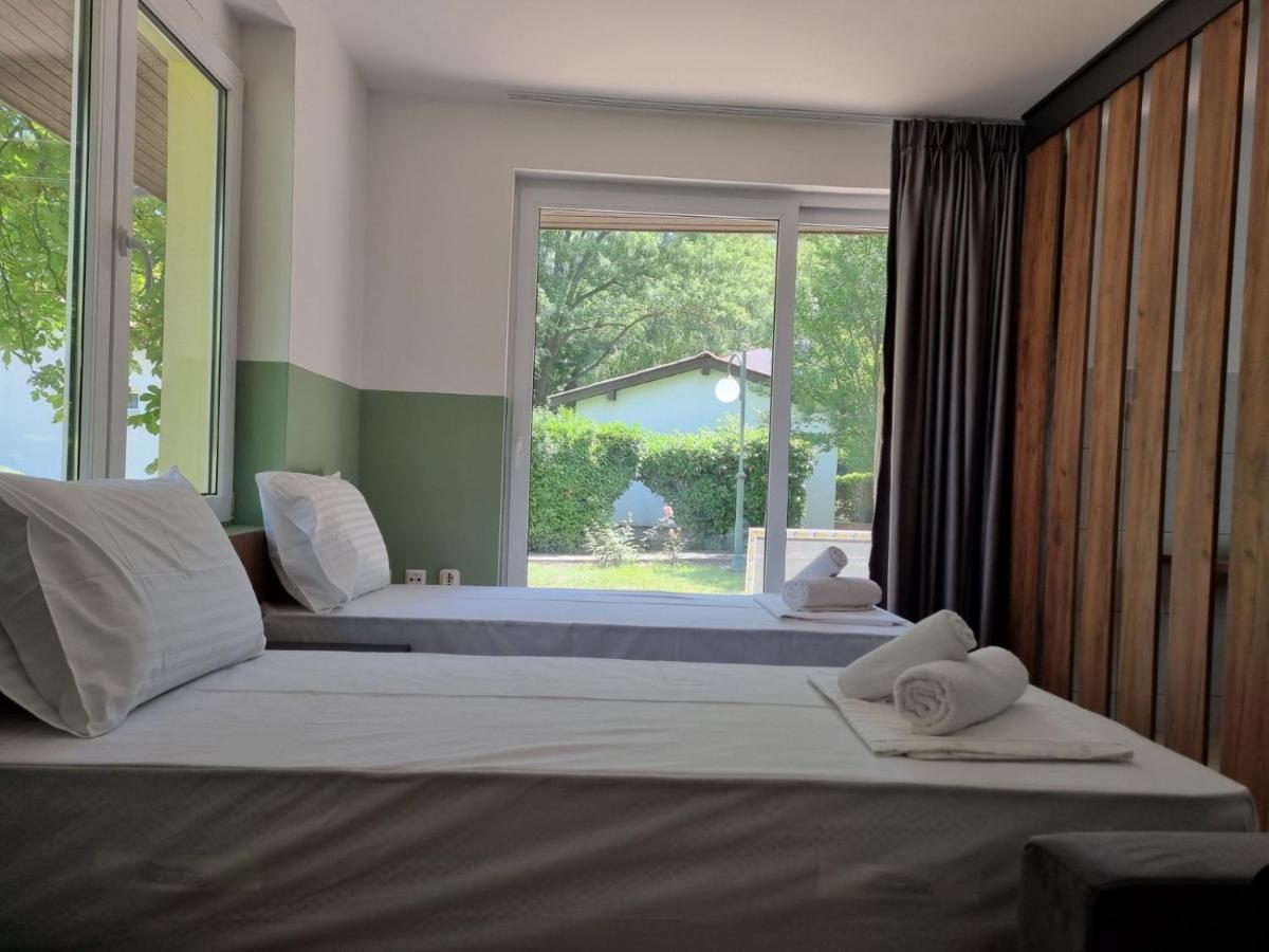 Fuk-Tak'S Bungalow Dojran Экстерьер фото
