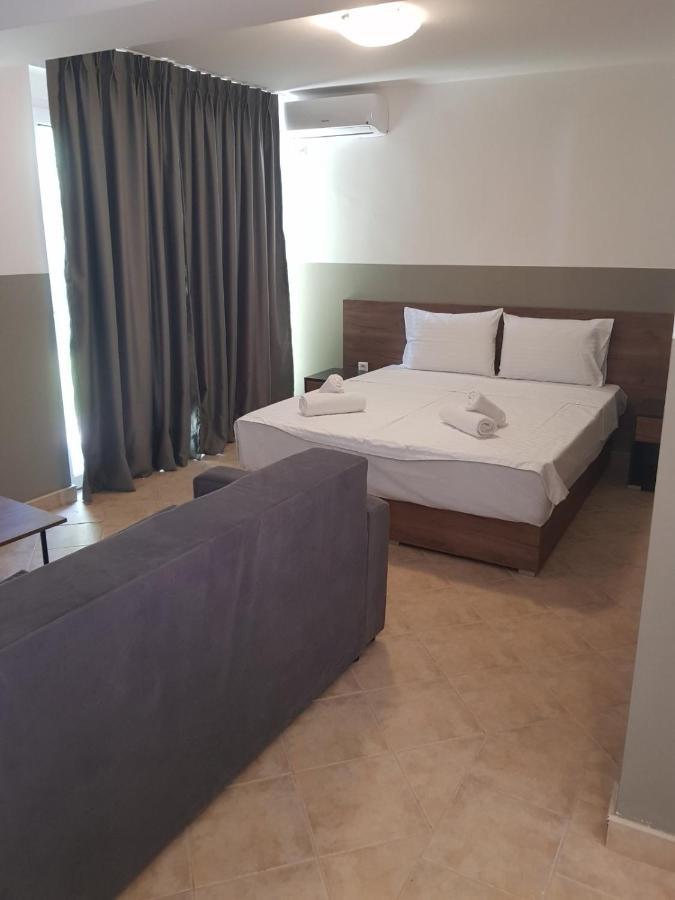 Fuk-Tak'S Bungalow Dojran Экстерьер фото
