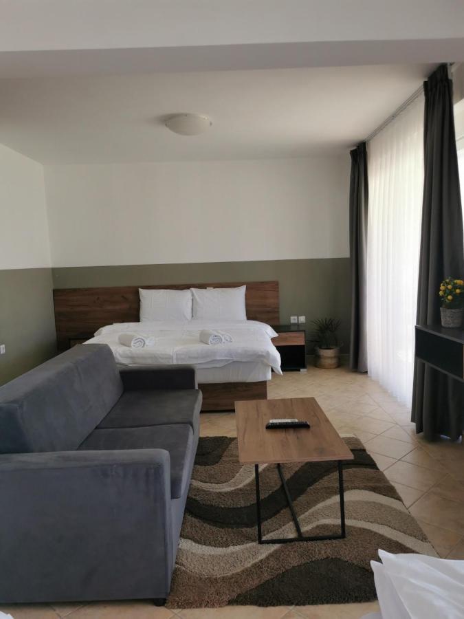 Fuk-Tak'S Bungalow Dojran Экстерьер фото